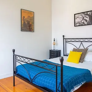 Bright 2 Bedroom 100m From Av. Liberdade Lisboa